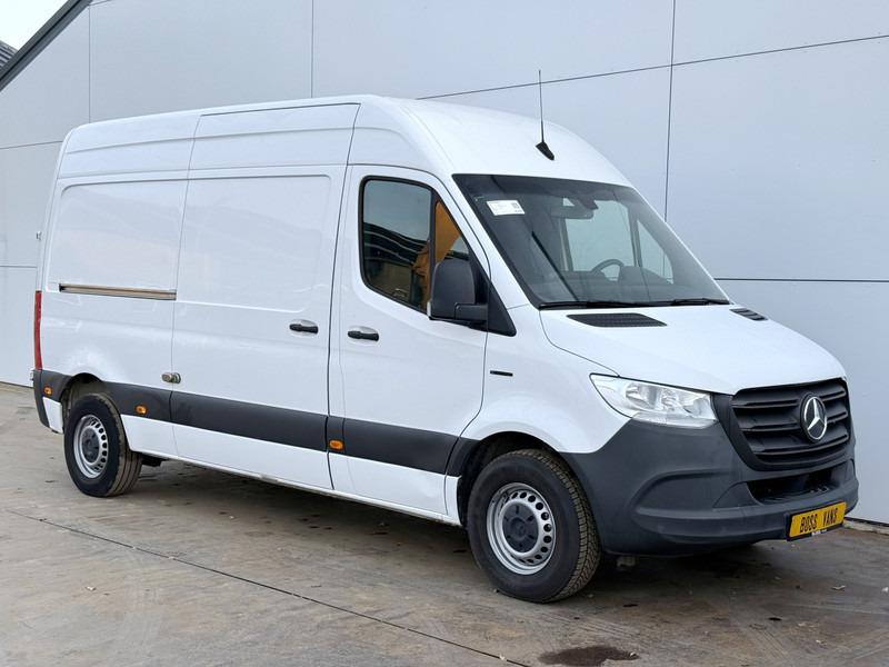 Mercedes-Benz eSprinter 312 L2H2 100% Elektrisch 55kWh 168km WLTP 80kw Snelladen Climate Control Camera Stoelverwarming - Товарно комбе, Електрично комбе: слика 4 Mercedes-Benz eSprinter 312 L2H2 100% Elektrisch 55kWh 168km WLTP 80kw Snelladen Climate Control Camera Stoelverwarming - Товарно комбе, Електрично комбе: слика 4