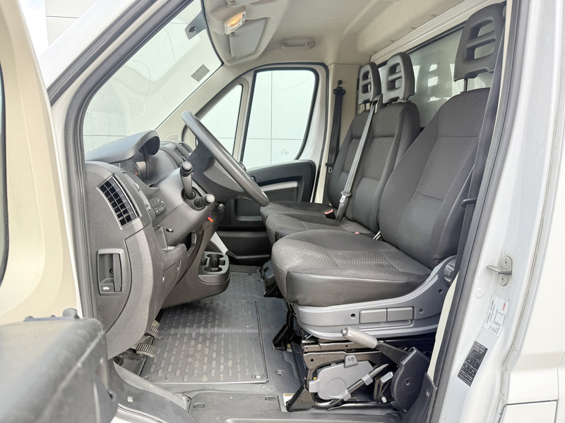 Peugeot Boxer 2.2 HDI Laadklep Cruise Control Meubelbak Bakwagen Koffer 165 PK - Товарно комбе: слика 5 Peugeot Boxer 2.2 HDI Laadklep Cruise Control Meubelbak Bakwagen Koffer 165 PK - Товарно комбе: слика 5