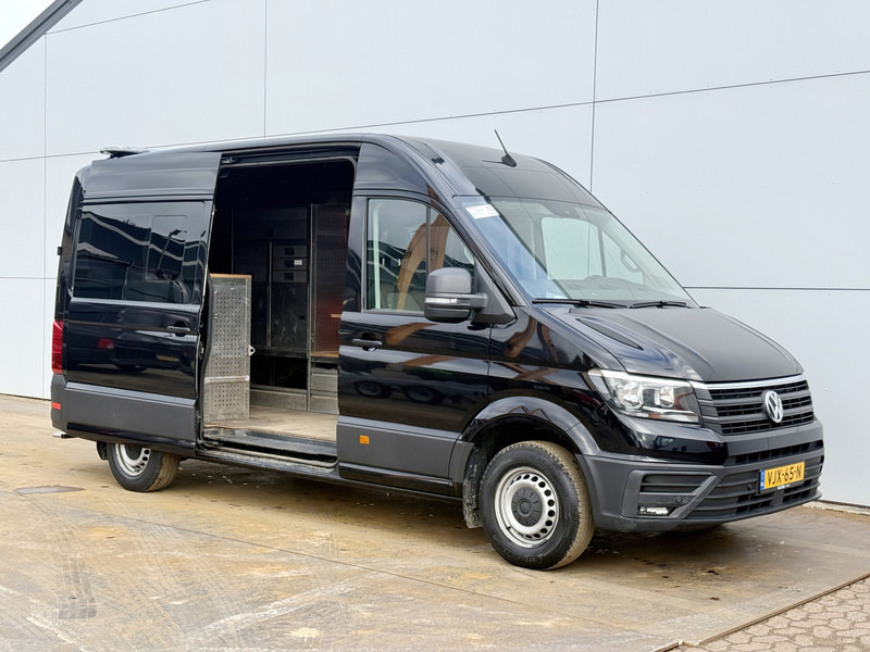 Volkswagen Crafter 35 2.0 TDI 140PK Automaat L3H3 Camera Carplay Cruise Control Elektrische Schuifdeur Parkeersensoren voor achter - Товарно комбе: слика 5 Volkswagen Crafter 35 2.0 TDI 140PK Automaat L3H3 Camera Carplay Cruise Control Elektrische Schuifdeur Parkeersensoren voor achter - Товарно комбе: слика 5