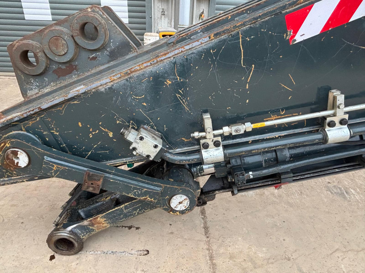 Багер гасеничар Hyundai HX380AL: слика 8