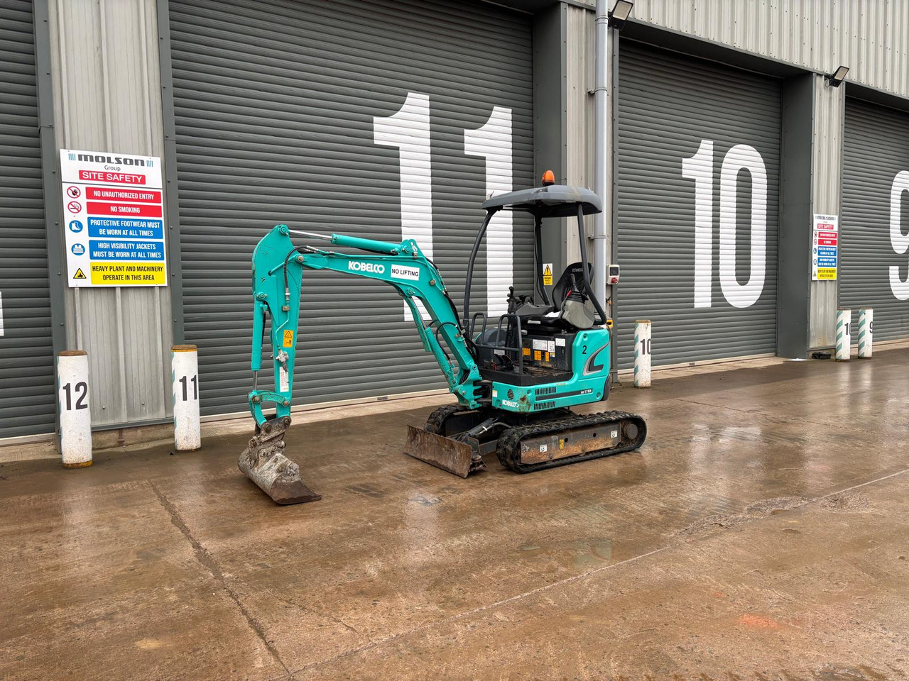 Kobelco SK17SR-3E - Мини багер: слика 1 Kobelco SK17SR-3E - Мини багер: слика 1