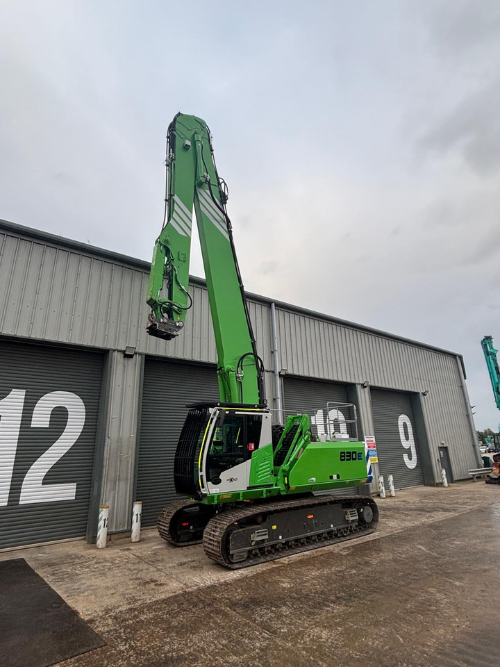Sennebogen 830R - Багер гасеничар: слика 1 Sennebogen 830R - Багер гасеничар: слика 1