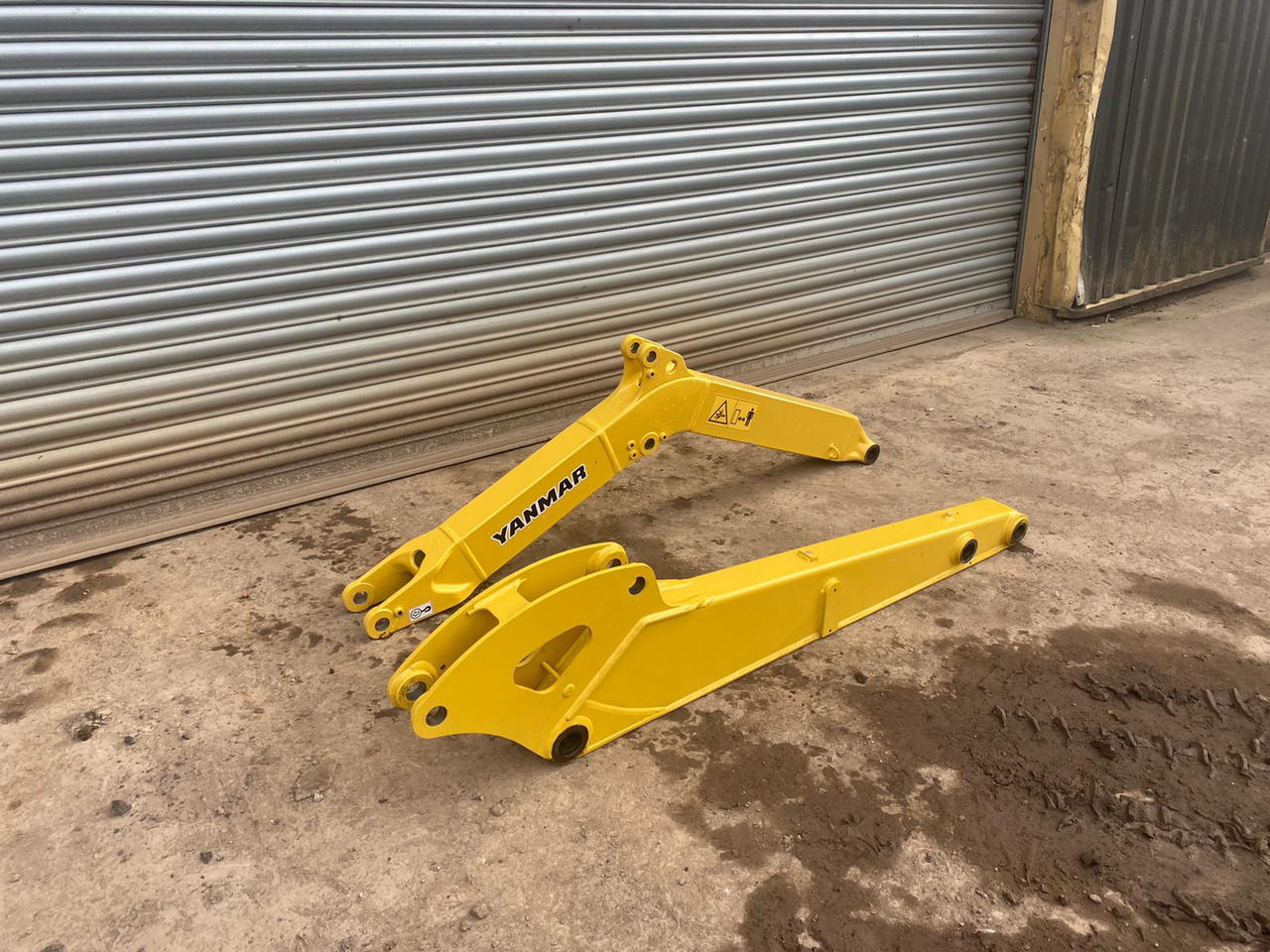 Yanmar Boom & Dipper - Брана: слика 1 Yanmar Boom & Dipper - Брана: слика 1