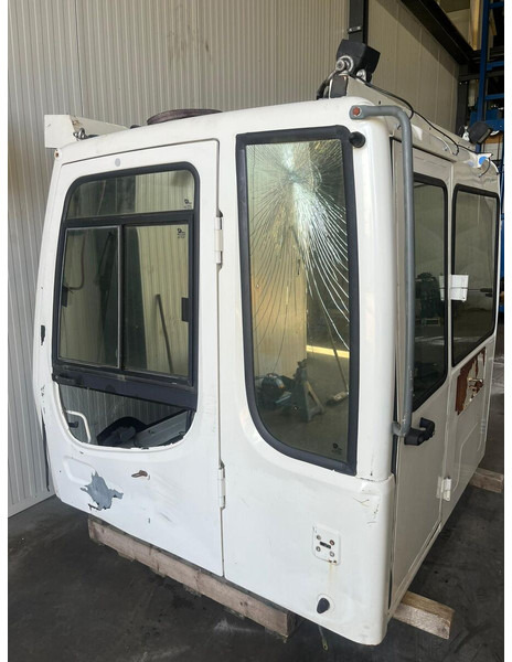 Liebherr EP934C, EP944C, EP954C, R964C, R974C R 964 C HD R 974 C HD - Кабина и ентериер: слика 4 Liebherr EP934C, EP944C, EP954C, R964C, R974C R 964 C HD R 974 C HD - Кабина и ентериер: слика 4