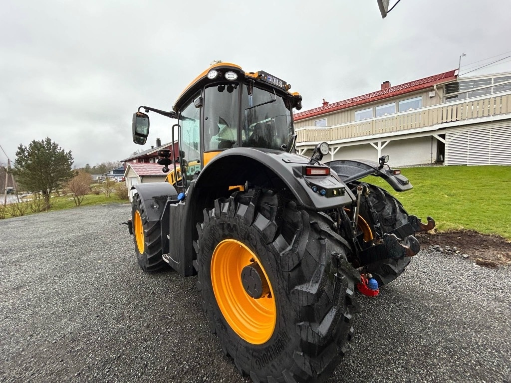 JCB 4220 FASTRAC - Трактор: слика 5 JCB 4220 FASTRAC - Трактор: слика 5