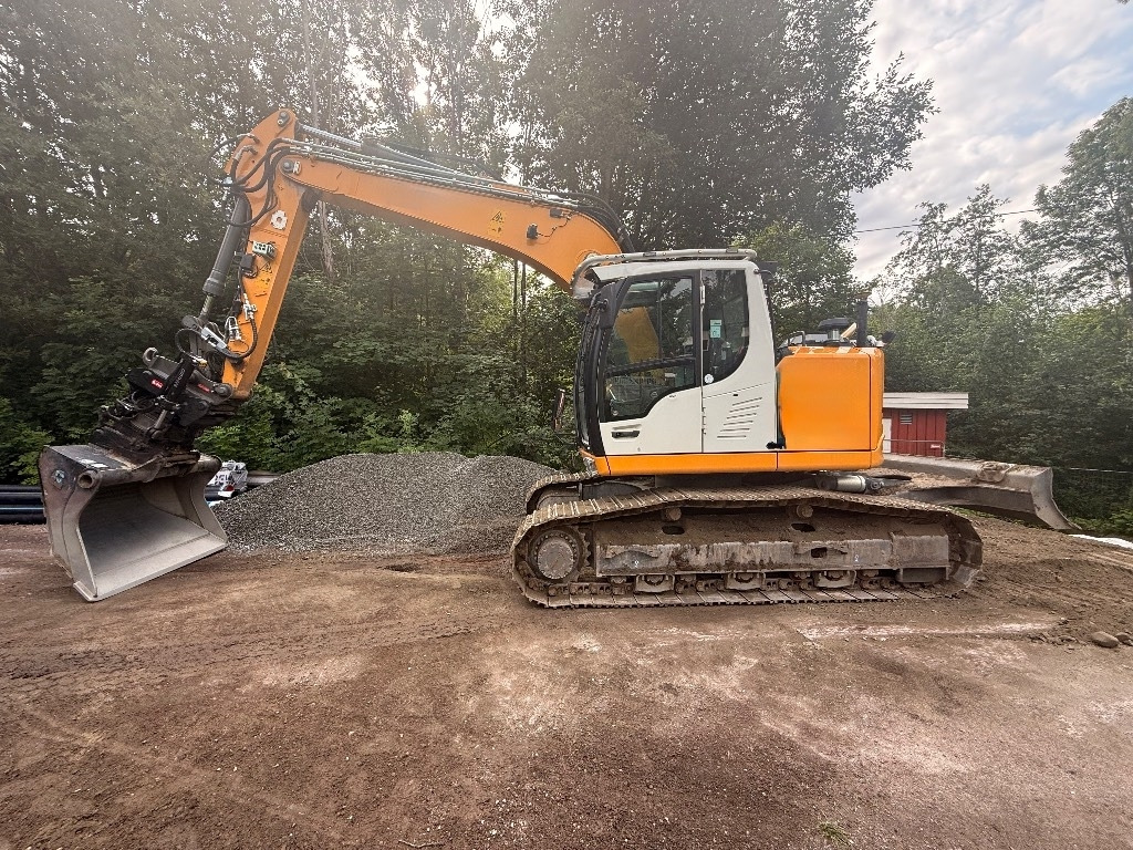 Liebherr R920 Compact LC - Багер гасеничар: слика 1 Liebherr R920 Compact LC - Багер гасеничар: слика 1