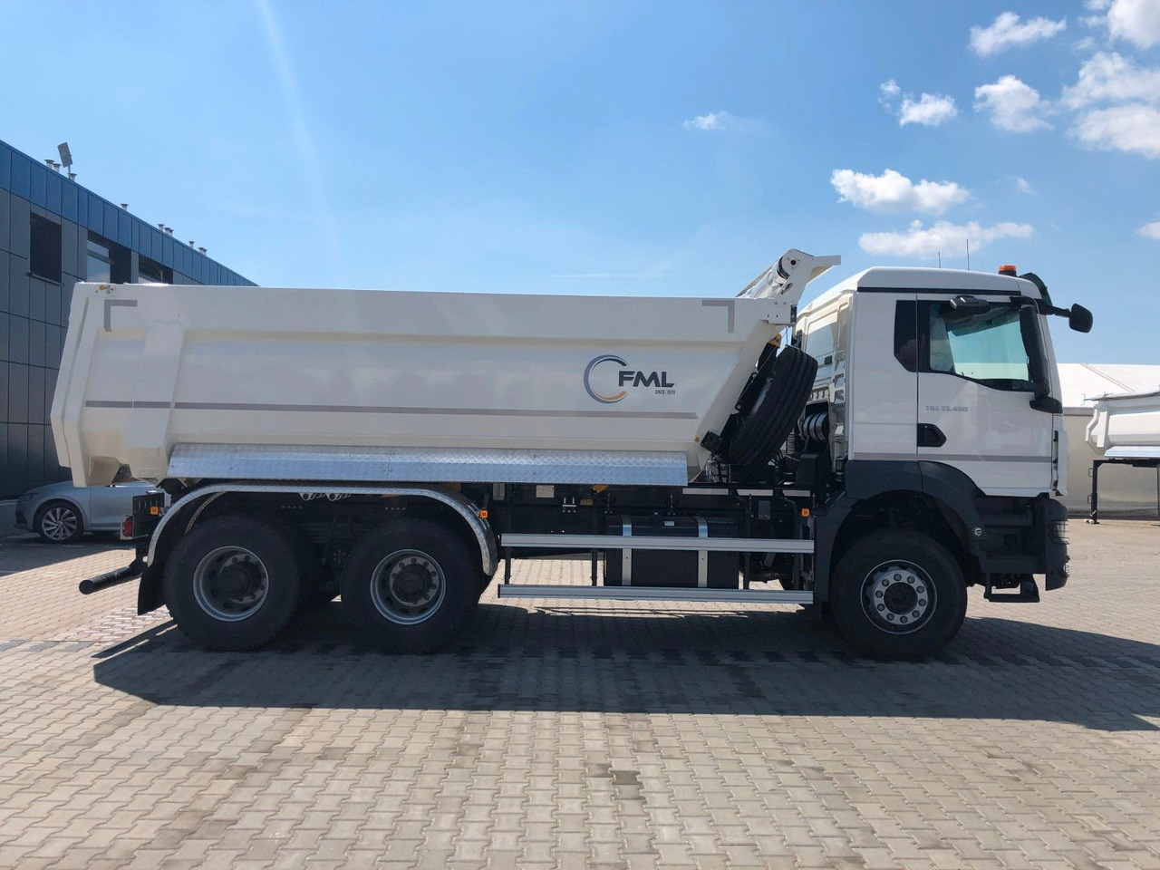 MAN TGS 33.400 6X4 EURO2 FML KIPPER 17,5M3 - Кипер: слика 3 MAN TGS 33.400 6X4 EURO2 FML KIPPER 17,5M3 - Кипер: слика 3