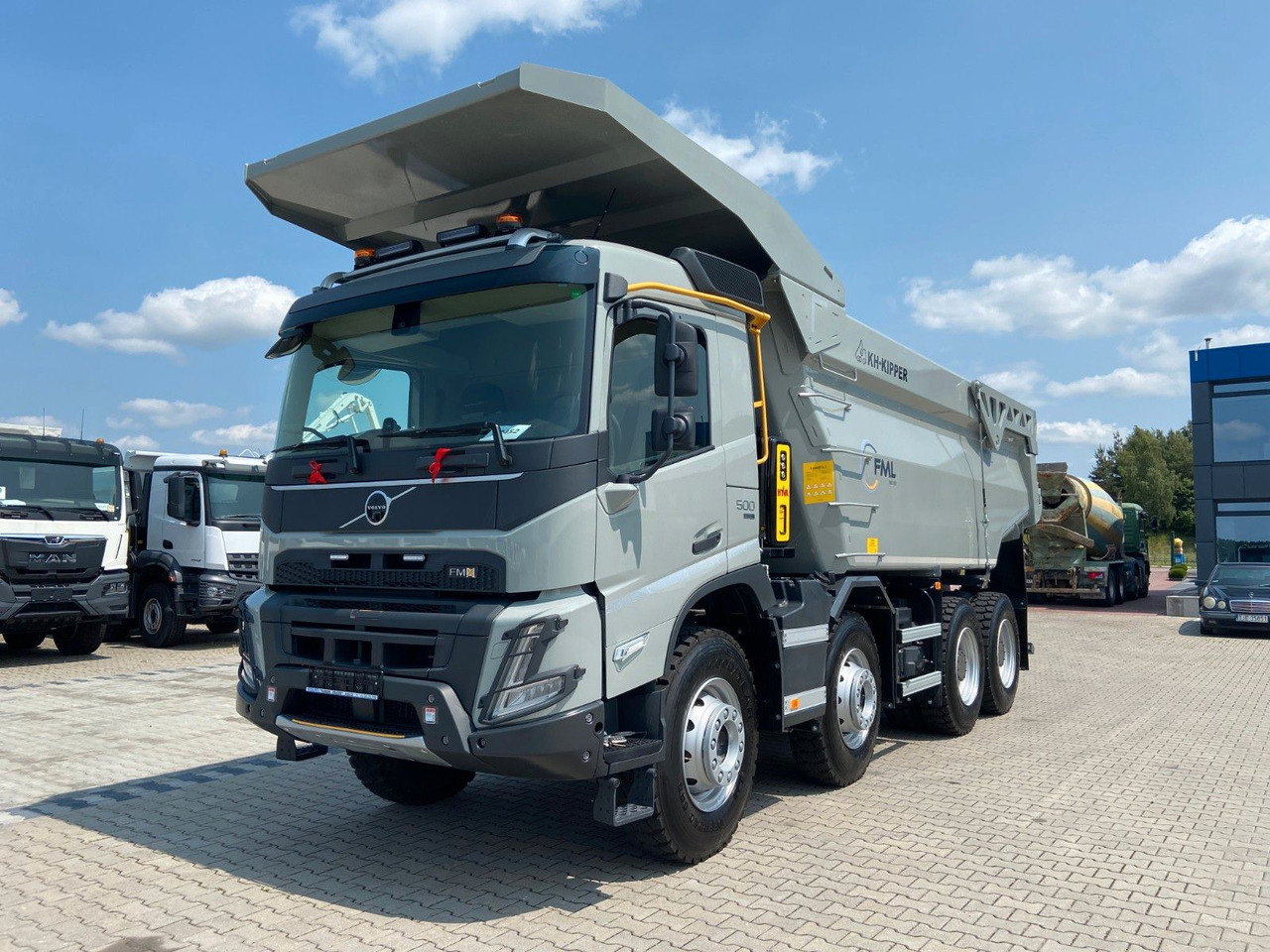 Volvo FMX 500 8x4 FML MINE KIPPER 23M3 - Кипер: слика 2 Volvo FMX 500 8x4 FML MINE KIPPER 23M3 - Кипер: слика 2