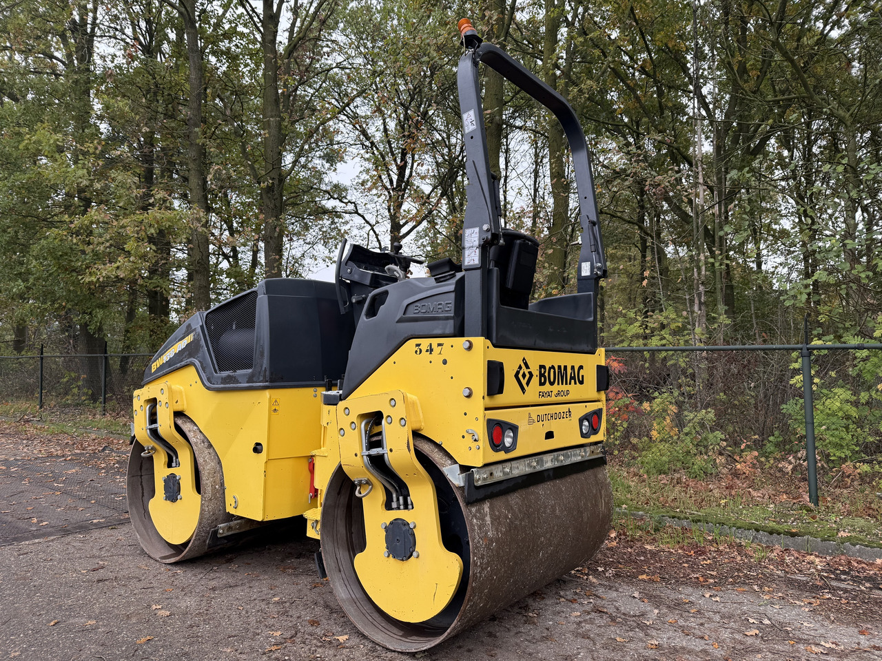 BOMAG BW138AD-5 - Компактор: слика 3 BOMAG BW138AD-5 - Компактор: слика 3