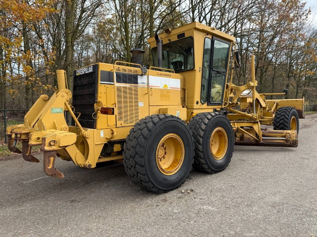 CAT 140H with CE, TOP CONDITION - Порамнувач: слика 4 CAT 140H with CE, TOP CONDITION - Порамнувач: слика 4