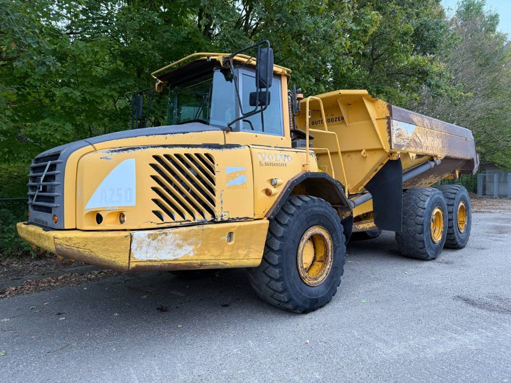 Volvo A 25 D - Зглобен истоварувач: слика 1 Volvo A 25 D - Зглобен истоварувач: слика 1