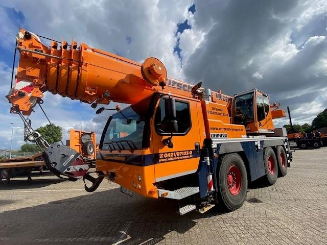 Liebherr LTM 1055-3.2 - Кран за секакви терени: слика 2 Liebherr LTM 1055-3.2 - Кран за секакви терени: слика 2