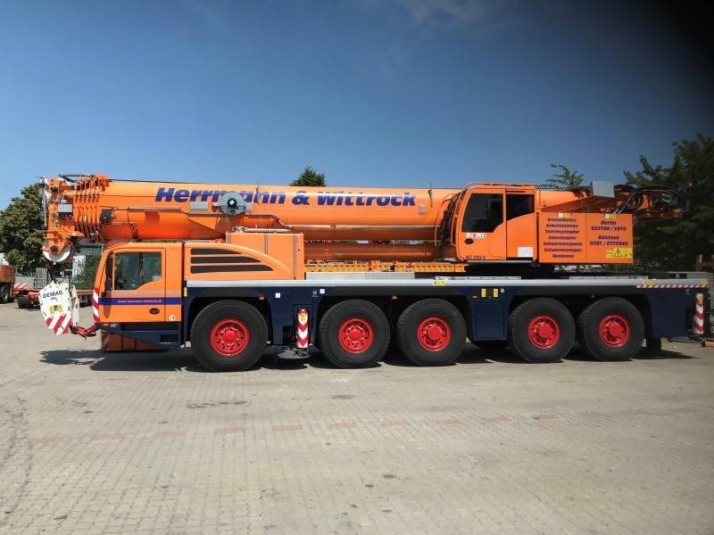 Terex Demag AC 250-5 - Кран за секакви терени: слика 2 Terex Demag AC 250-5 - Кран за секакви терени: слика 2
