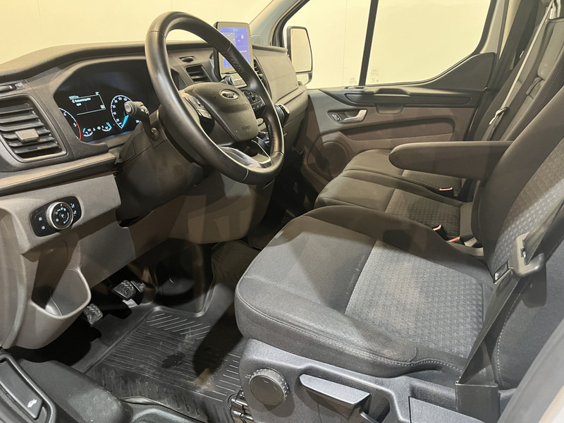 Мало комбе Ford Transit Custom 300 2.0 TDCI L2H1 Trend / Servicebus / Bott Inrichting / Euro 6 / Airco / CarPlay / Camera / Navigatie / 3-Zits: слика 6