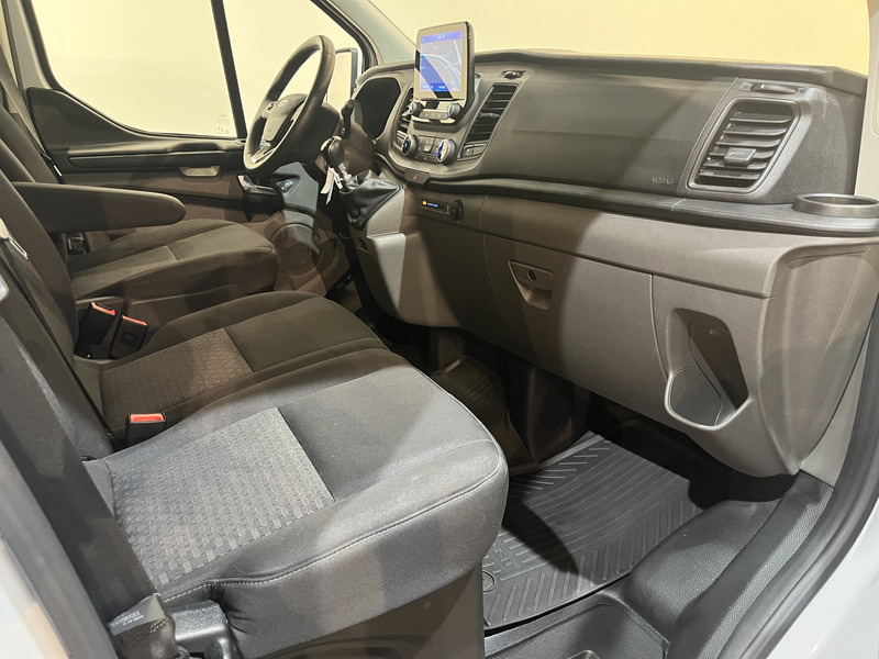 Мало комбе Ford Transit Custom 300 2.0 TDCI L2H1 Trend / Servicebus / Bott Inrichting / Euro 6 / Airco / CarPlay / Camera / Navigatie / 3-Zits: слика 20