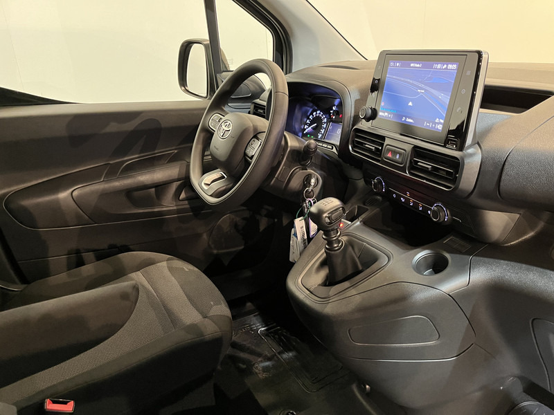 Toyota PROACE CITY 1.5 D-4D Live Long 130 PK / Euro 6 / Airco / Cruise Control / PDC / CarPlay / Navigatie / Trekhaak / - Мало комбе: слика 3 Toyota PROACE CITY 1.5 D-4D Live Long 130 PK / Euro 6 / Airco / Cruise Control / PDC / CarPlay / Navigatie / Trekhaak / - Мало комбе: слика 3