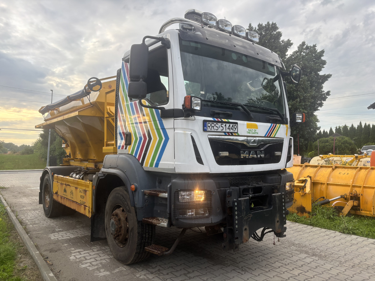 MAN TGM 18.290 4X4 BB GRITTER/SPREADER/PLOUGH - Машина за чистење снег: слика 3 MAN TGM 18.290 4X4 BB GRITTER/SPREADER/PLOUGH - Машина за чистење снег: слика 3