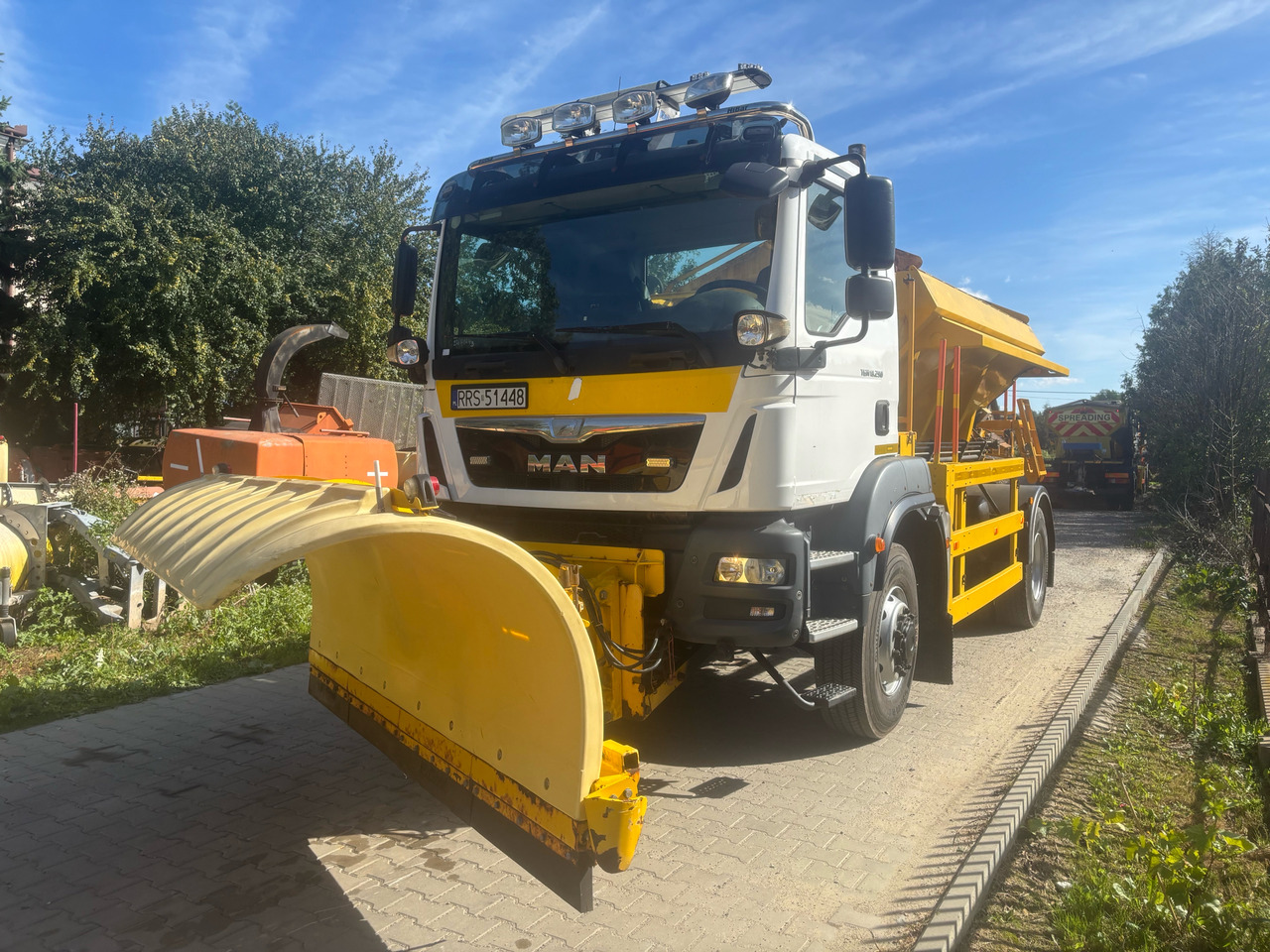 MAN TGM 18.290 4x4 BB GRITTER/SPREADER/PLOUGH - Машина за чистење снег: слика 1 MAN TGM 18.290 4x4 BB GRITTER/SPREADER/PLOUGH - Машина за чистење снег: слика 1