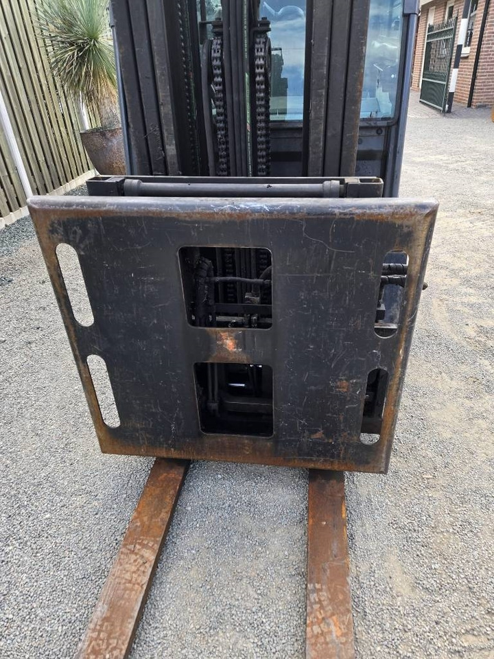 Дизел вилушкар Toyota 8 FD 20: слика 6 Дизел вилушкар Toyota 8 FD 20: слика 6