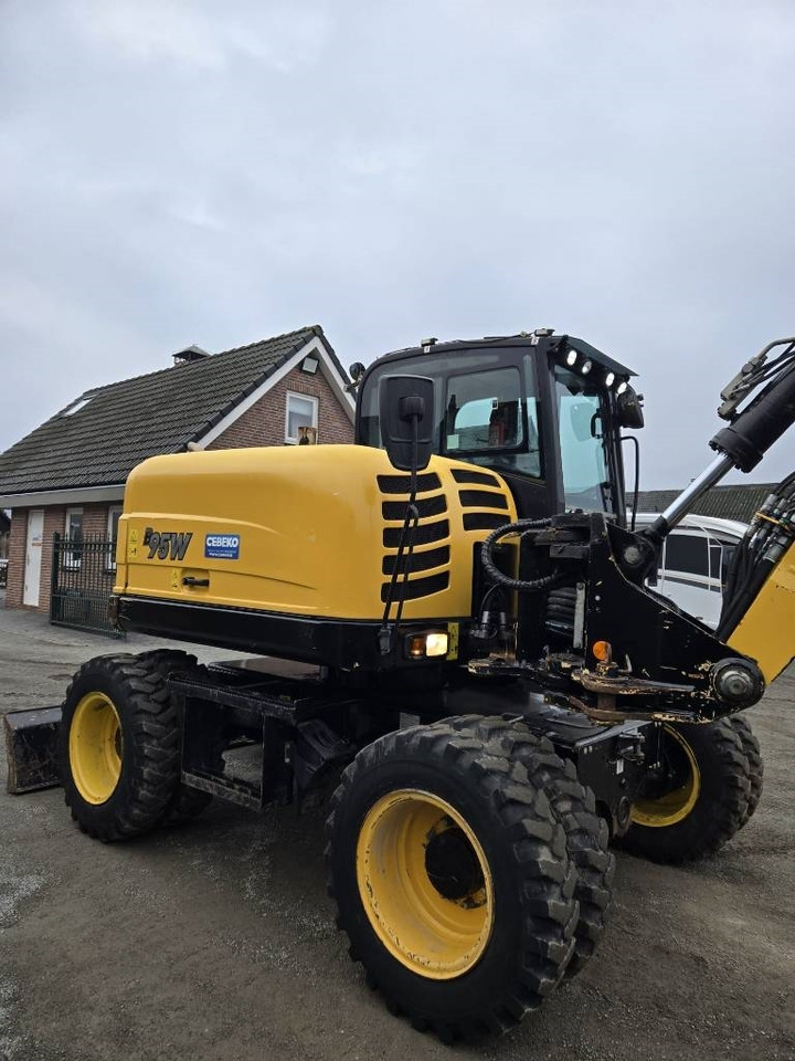 Yanmar B 95 W - Багер на тркала: слика 5 Yanmar B 95 W - Багер на тркала: слика 5