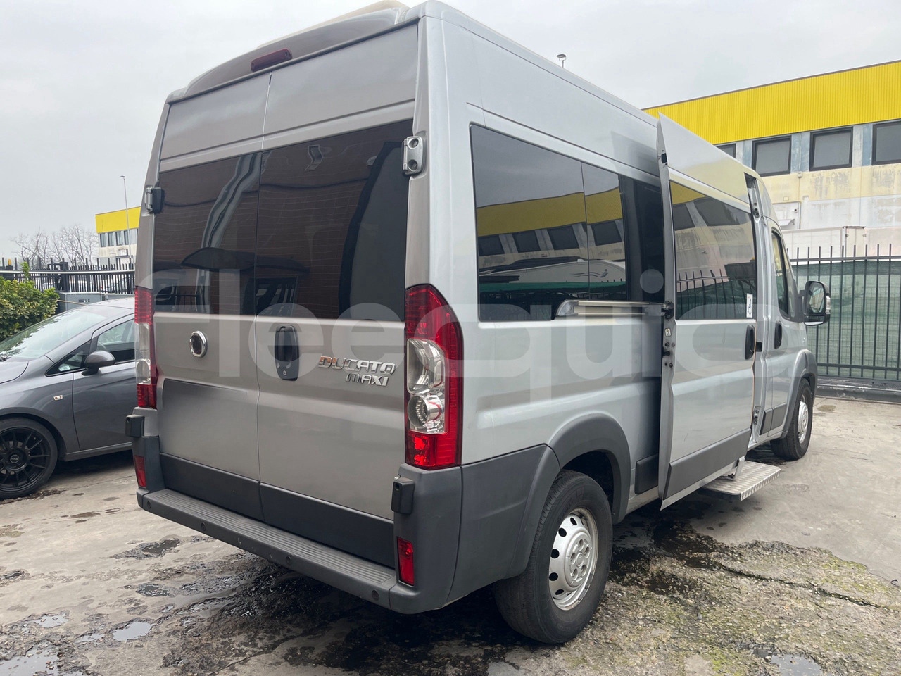 Минибус, Патничко комбе Fiat Ducato: слика 7