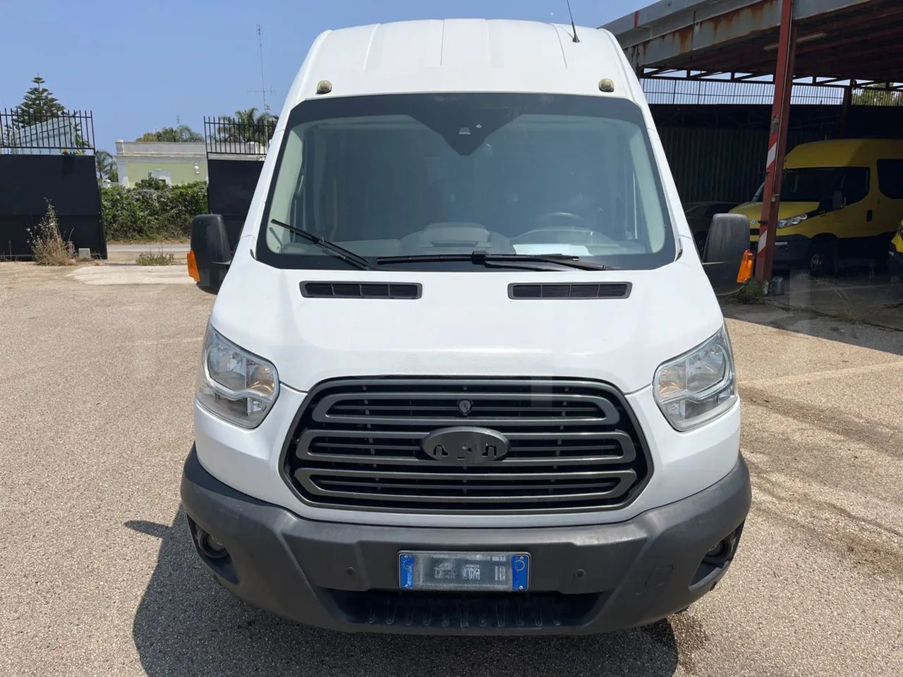 Ford Transit - Минибус, Патничко комбе: слика 2 Ford Transit - Минибус, Патничко комбе: слика 2