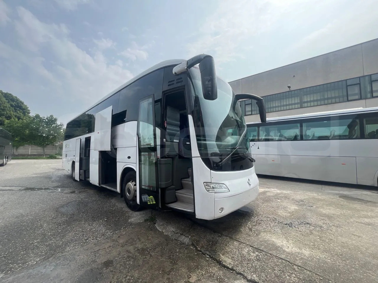 Irisbus New Domino - Патнички вагон автобус: слика 1 Irisbus New Domino - Патнички вагон автобус: слика 1