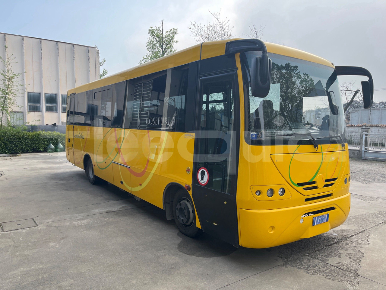 Iveco 100/E4 - Школски автобус: слика 1 Iveco 100/E4 - Школски автобус: слика 1