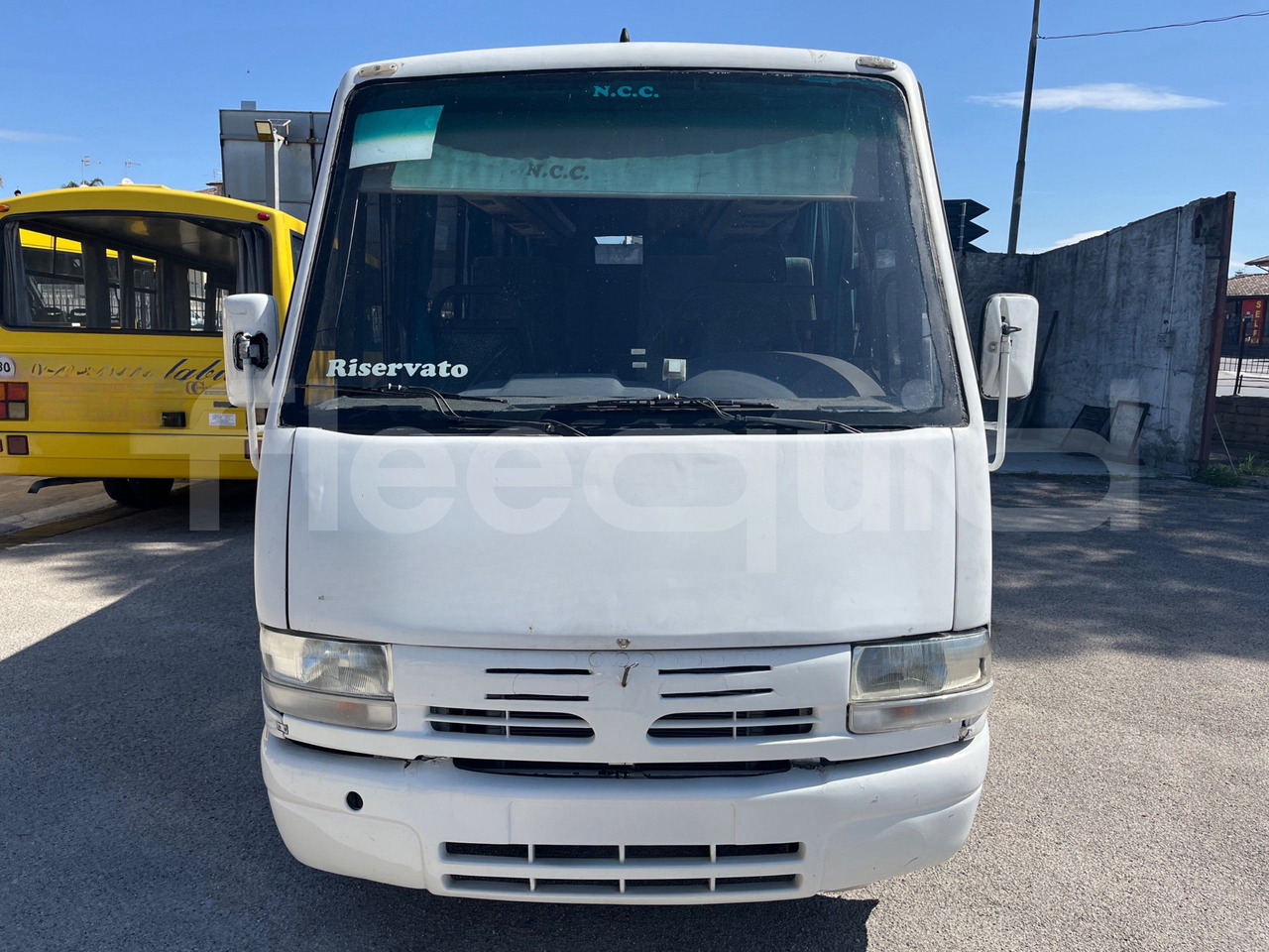 Iveco 59E12 - Минибус, Патничко комбе: слика 2 Iveco 59E12 - Минибус, Патничко комбе: слика 2