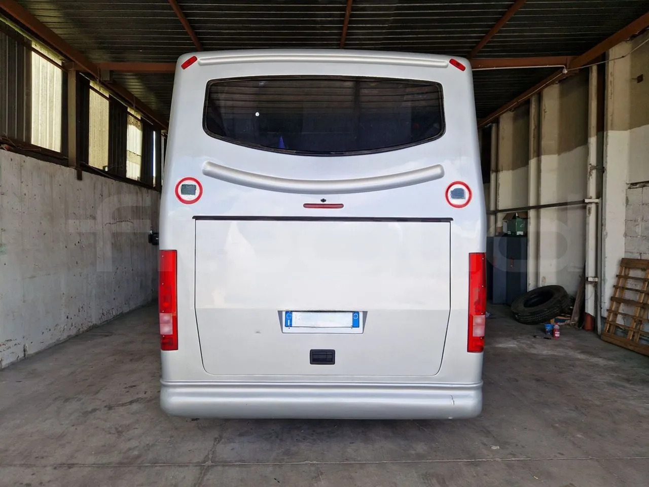 Iveco 65C15/70 - Патнички вагон автобус: слика 4 Iveco 65C15/70 - Патнички вагон автобус: слика 4