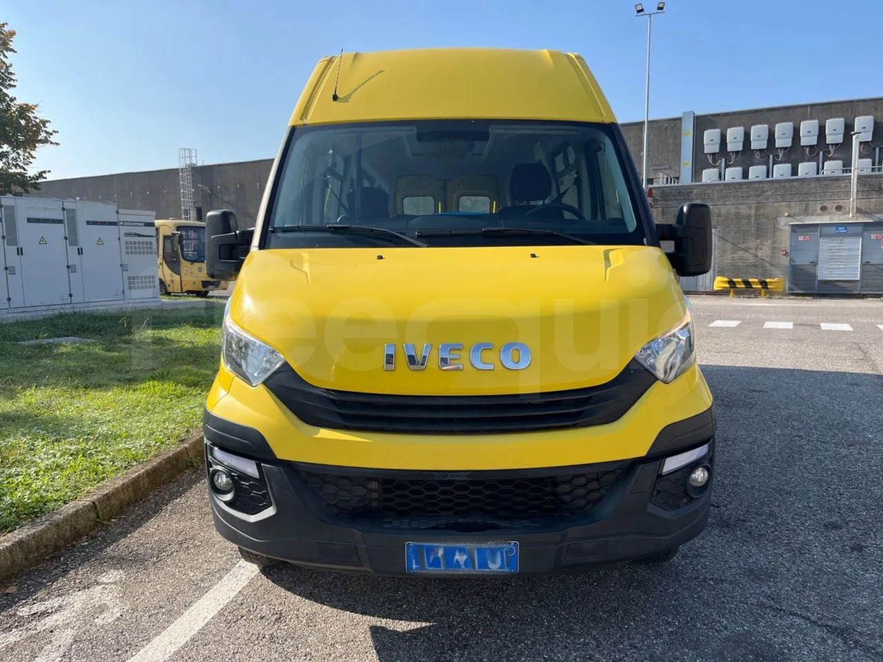 Iveco Daily - Школски автобус: слика 2 Iveco Daily - Школски автобус: слика 2
