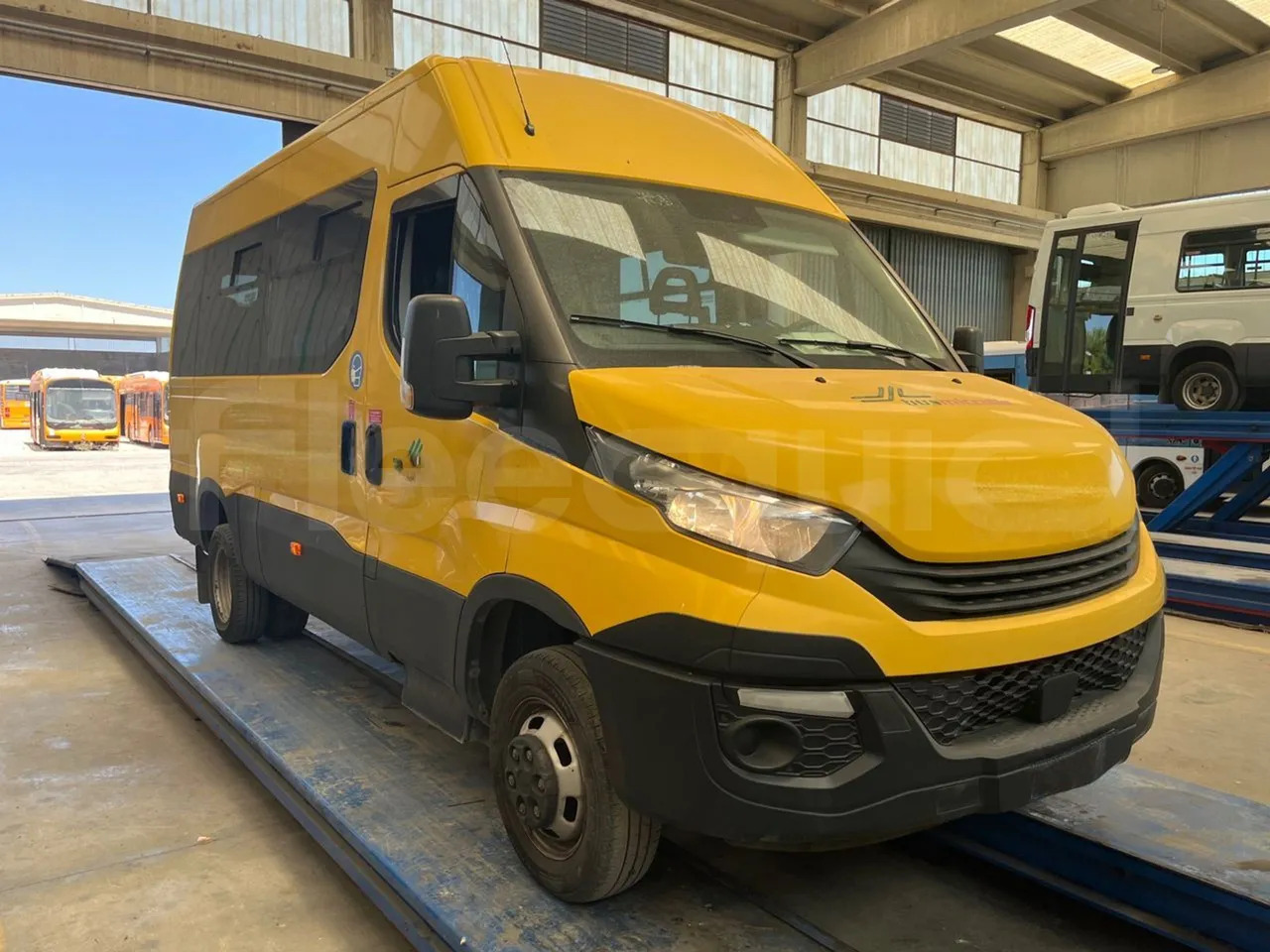 Iveco Daily - Школски автобус: слика 1 Iveco Daily - Школски автобус: слика 1