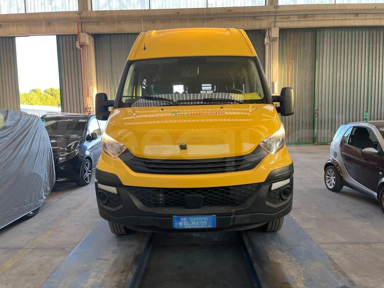Iveco Daily - Школски автобус: слика 2 Iveco Daily - Школски автобус: слика 2