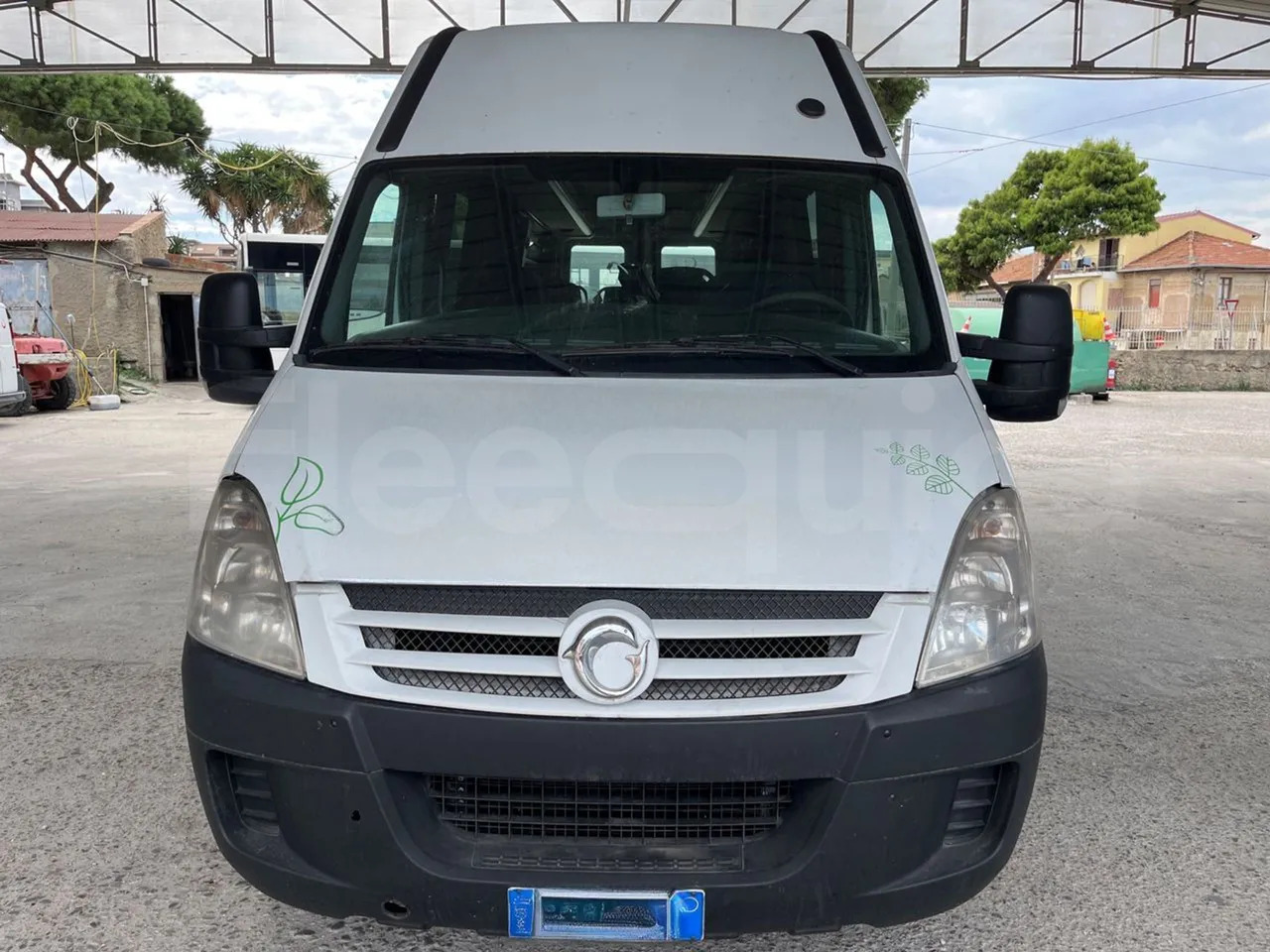 Iveco Daily - Патнички вагон автобус: слика 2 Iveco Daily - Патнички вагон автобус: слика 2