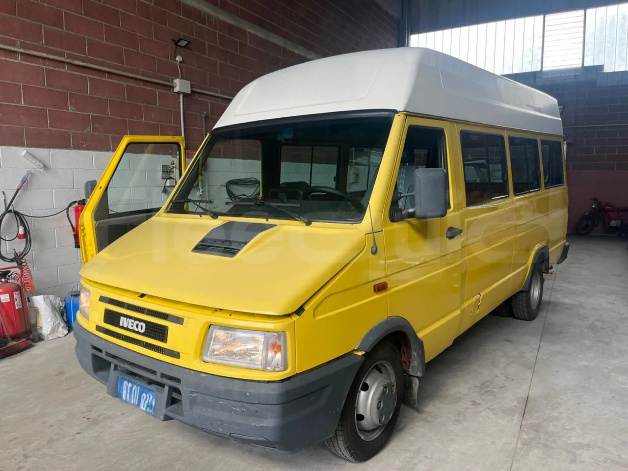 Iveco Daily - Школски автобус: слика 3 Iveco Daily - Школски автобус: слика 3