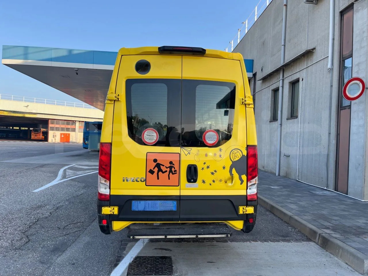 Iveco Daily - Школски автобус: слика 5 Iveco Daily - Школски автобус: слика 5