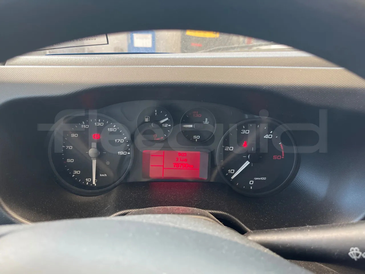 Iveco Daily - Школски автобус: слика 3 Iveco Daily - Школски автобус: слика 3