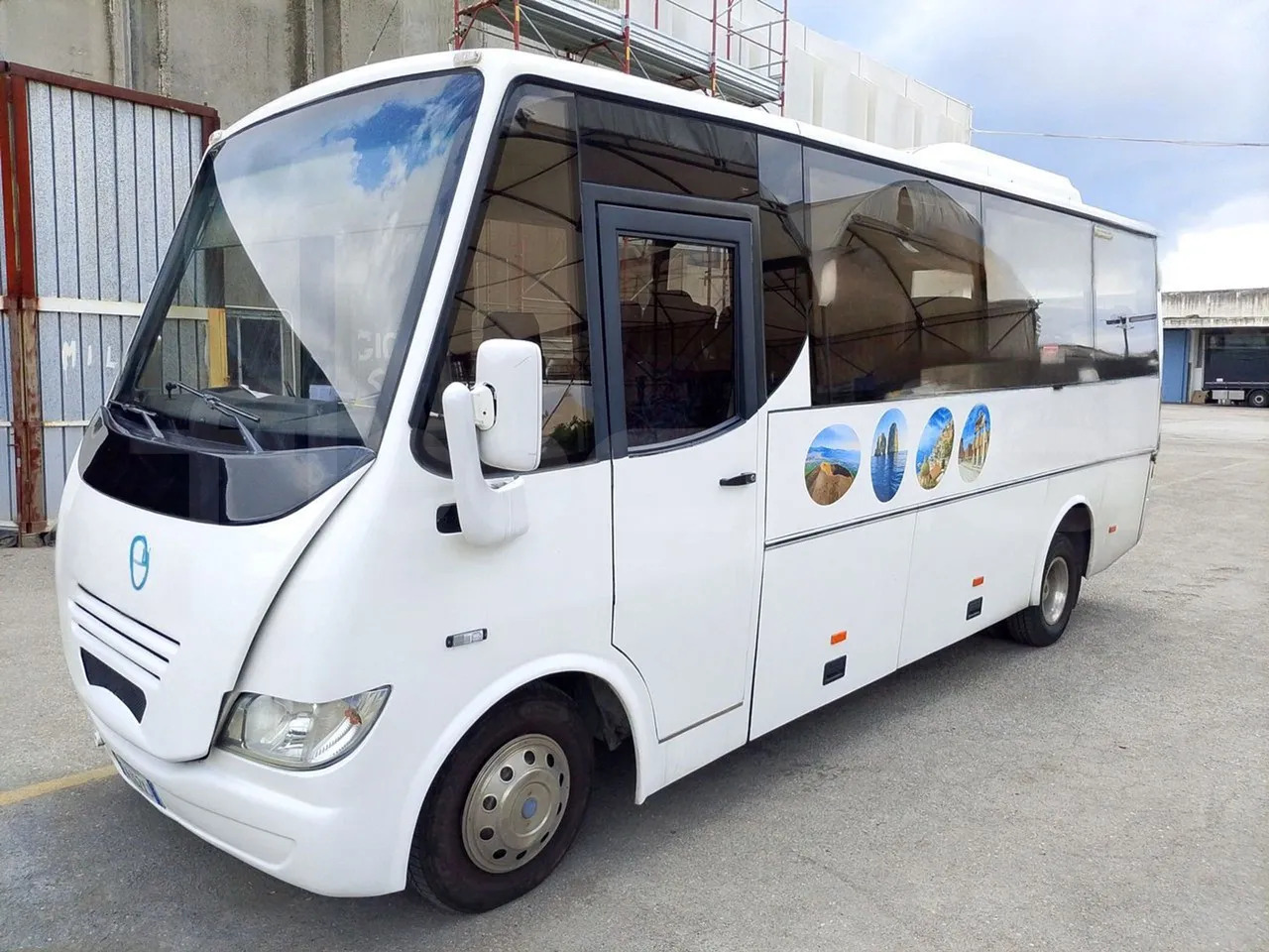 Iveco Eclipse - Патнички вагон автобус: слика 1 Iveco Eclipse - Патнички вагон автобус: слика 1