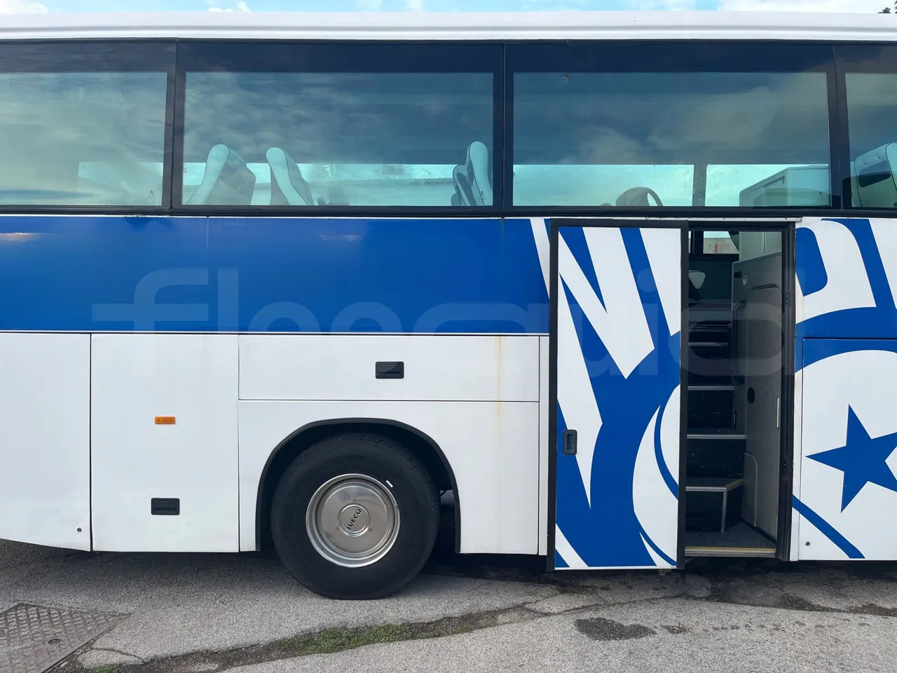 Патнички вагон автобус Iveco Irisbus Italia: слика 17