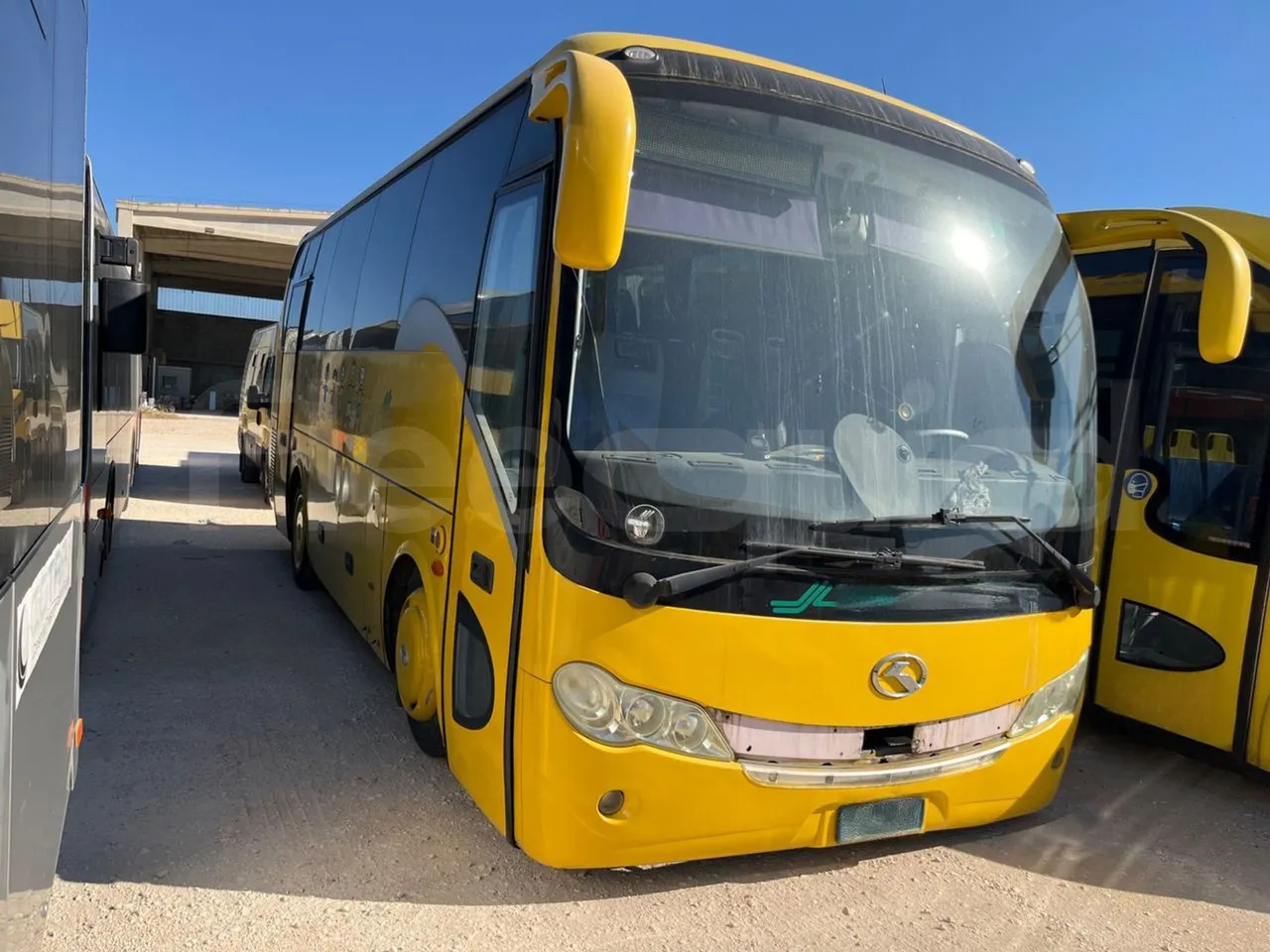King Long XMQ6800 - Патнички вагон автобус: слика 1 King Long XMQ6800 - Патнички вагон автобус: слика 1