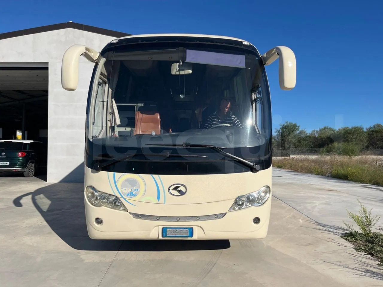 King Long XMQ6900 - Патнички вагон автобус: слика 2 King Long XMQ6900 - Патнички вагон автобус: слика 2