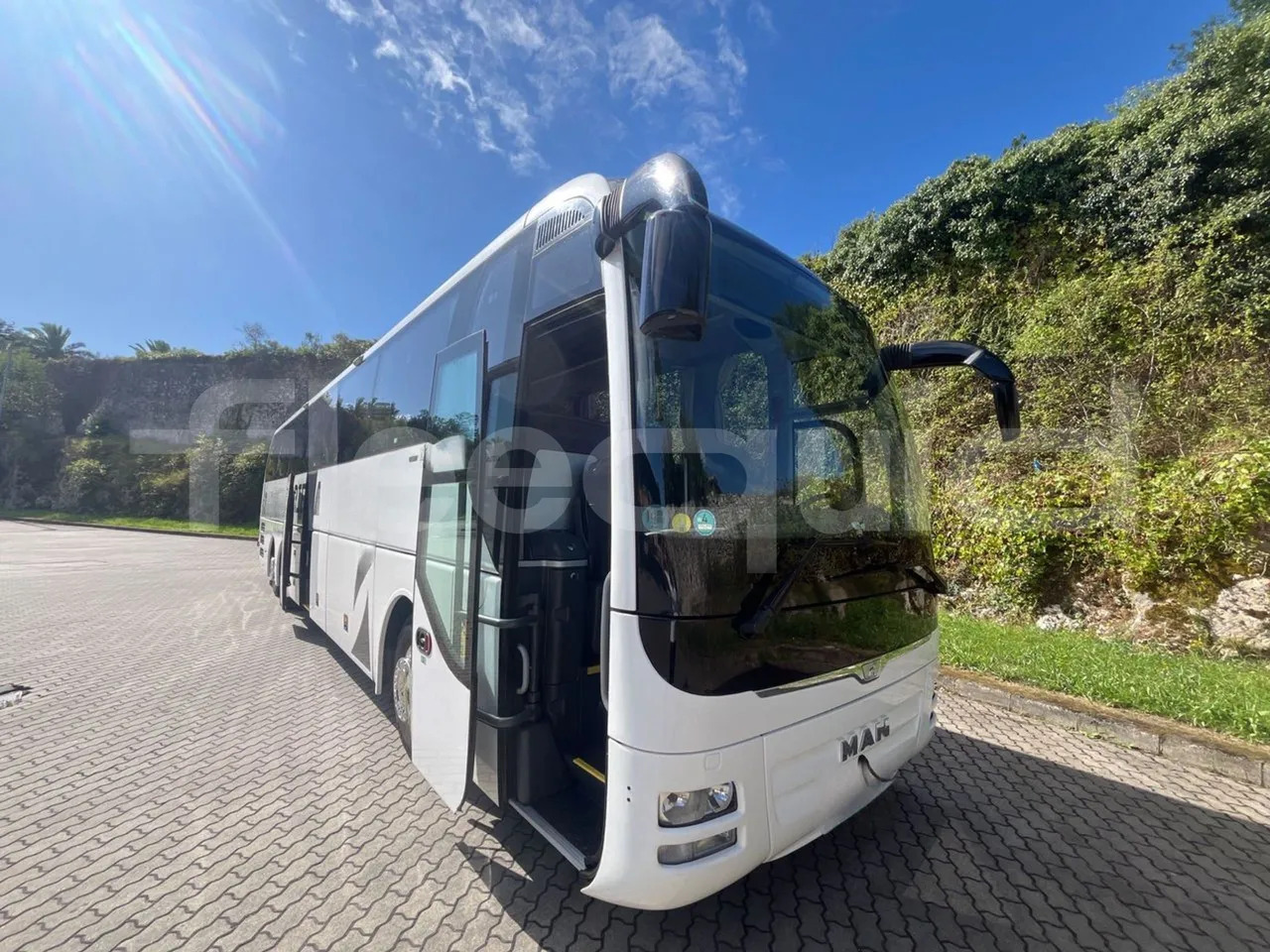 Man Lion's Coach - Патнички вагон автобус: слика 1 Man Lion's Coach - Патнички вагон автобус: слика 1