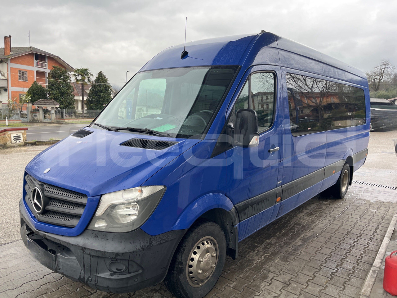 Mercedes-Benz Sprinter - Минибус, Патничко комбе: слика 4 Mercedes-Benz Sprinter - Минибус, Патничко комбе: слика 4