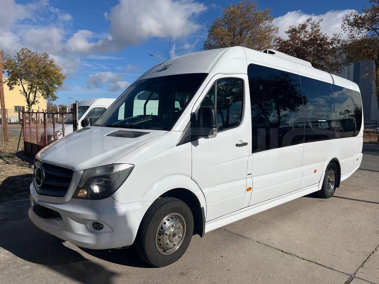 Mercedes-Benz Sprinter - Патнички вагон автобус: слика 4 Mercedes-Benz Sprinter - Патнички вагон автобус: слика 4