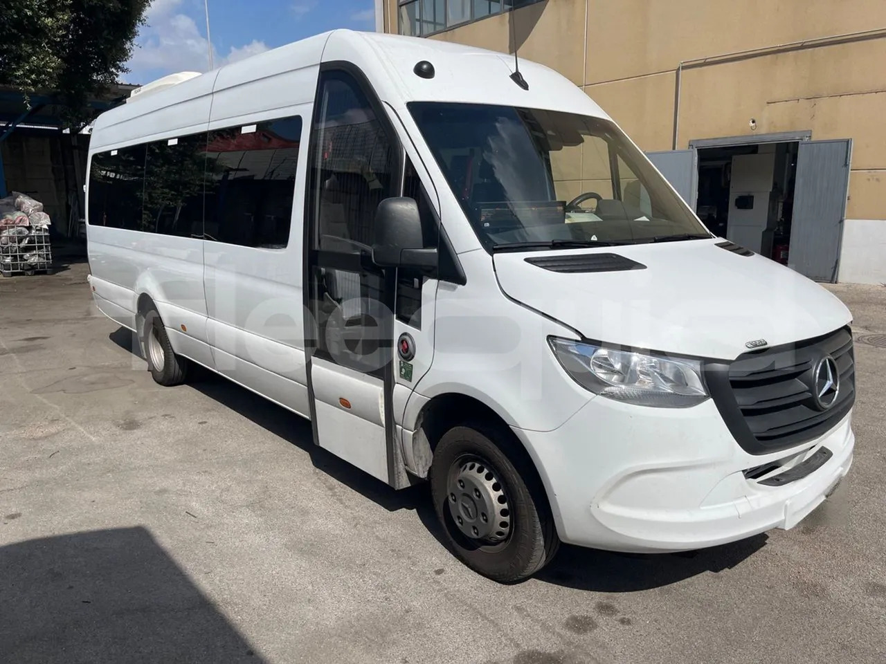 Mercedes-Benz Sprinter - Патнички вагон автобус: слика 1 Mercedes-Benz Sprinter - Патнички вагон автобус: слика 1