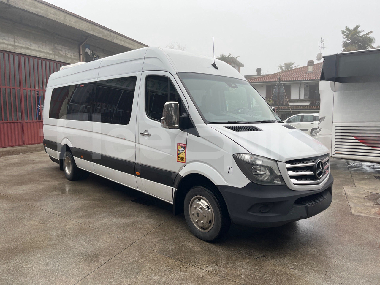 Mercedes-Benz Sprinter - Патнички вагон автобус: слика 1 Mercedes-Benz Sprinter - Патнички вагон автобус: слика 1