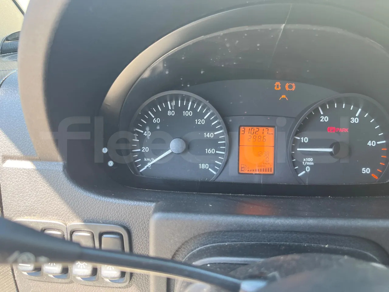 Mercedes-Benz Sprinter - Минибус, Патничко комбе: слика 3 Mercedes-Benz Sprinter - Минибус, Патничко комбе: слика 3