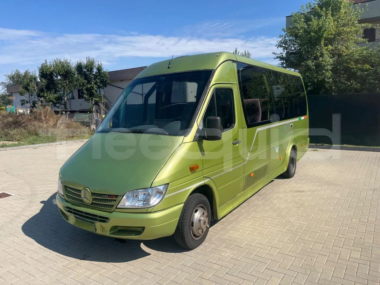 Mercedes-Benz Sprinter - Минибус, Патничко комбе: слика 4 Mercedes-Benz Sprinter - Минибус, Патничко комбе: слика 4
