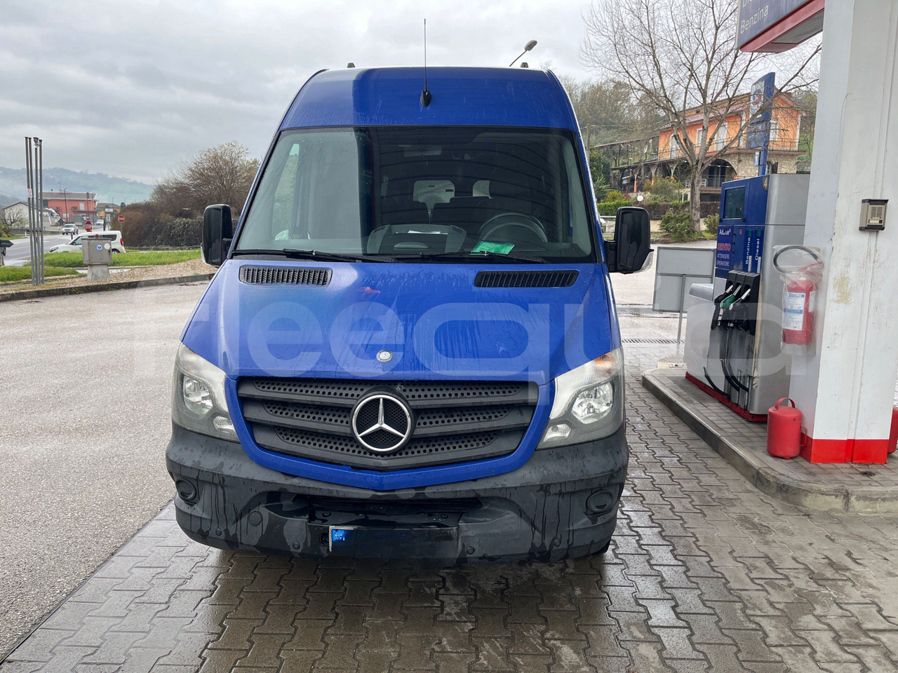 Mercedes-Benz Sprinter - Минибус, Патничко комбе: слика 2 Mercedes-Benz Sprinter - Минибус, Патничко комбе: слика 2