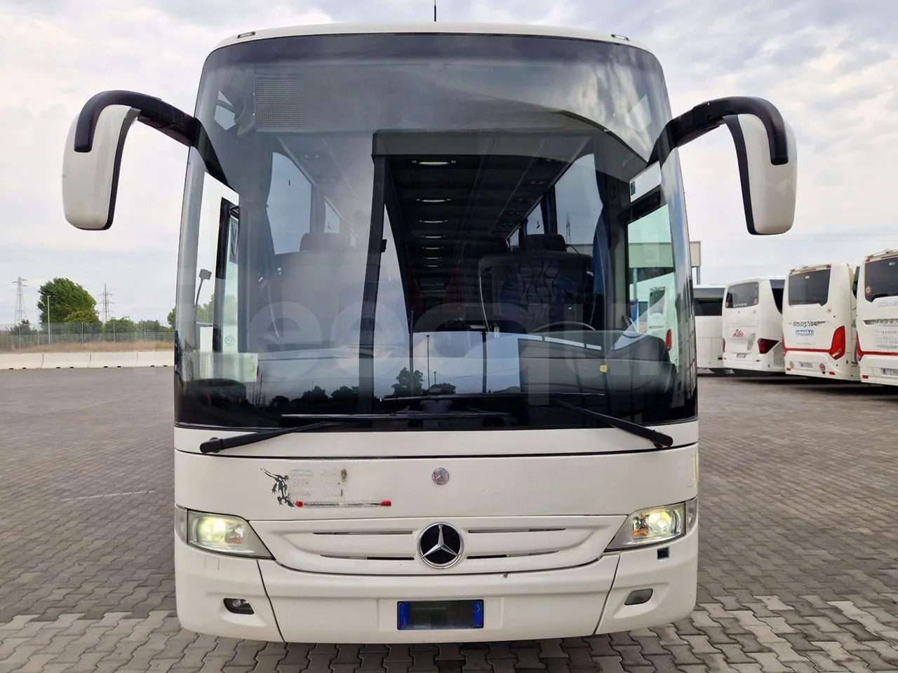 Mercedes-Benz Tourismo - Патнички вагон автобус: слика 2 Mercedes-Benz Tourismo - Патнички вагон автобус: слика 2